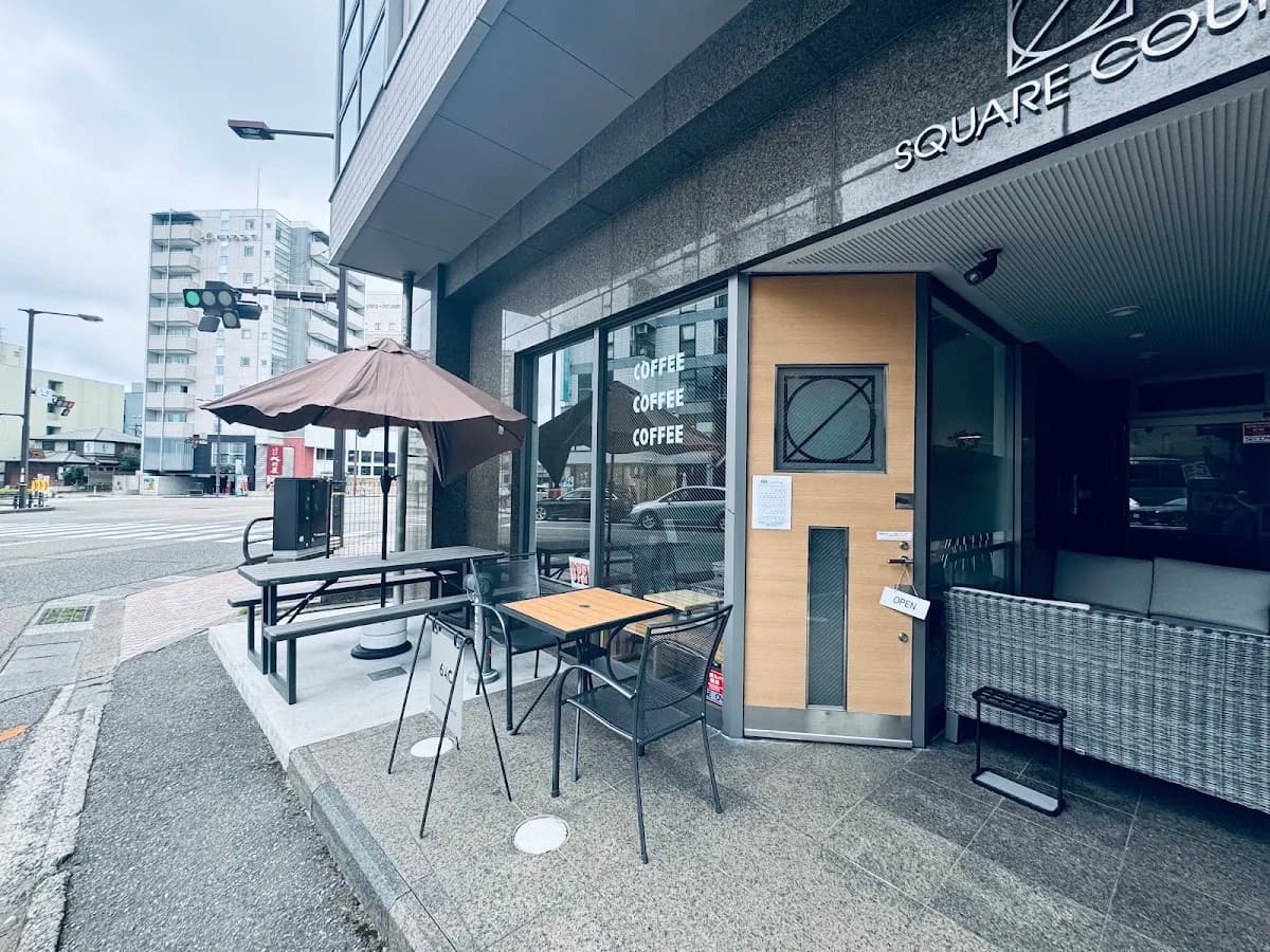 6 APARTMENT COFFEE