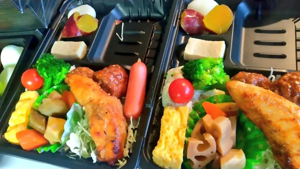 カフェプティメゾン ひと屋根工房