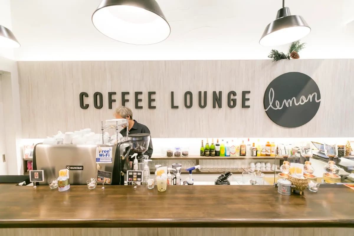Coffee Lounge Lemon 新宿 カフェ