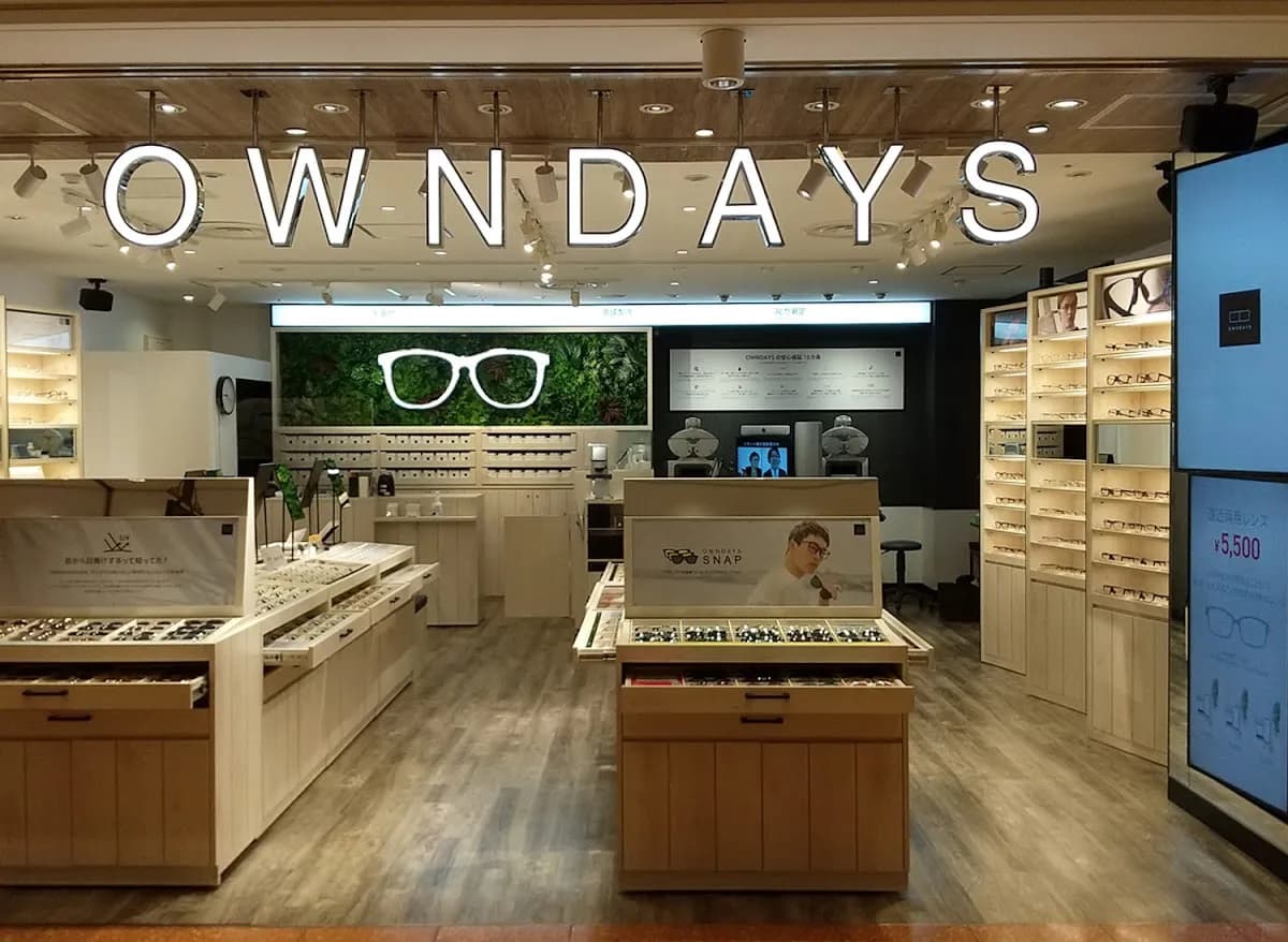 OWNDAYS 横浜ポルタ店