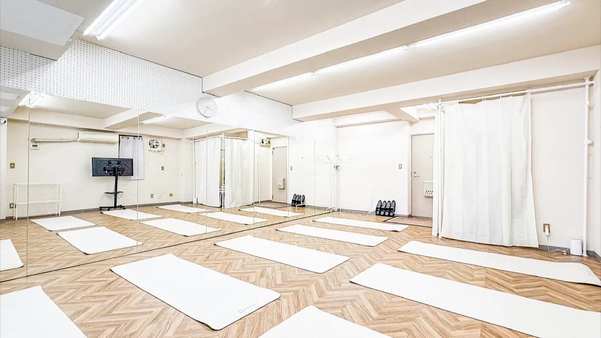 Studio Cosiness 天王町 ダンス・ヨガ・楽器演奏などに利用できるレンタルスタジオ
