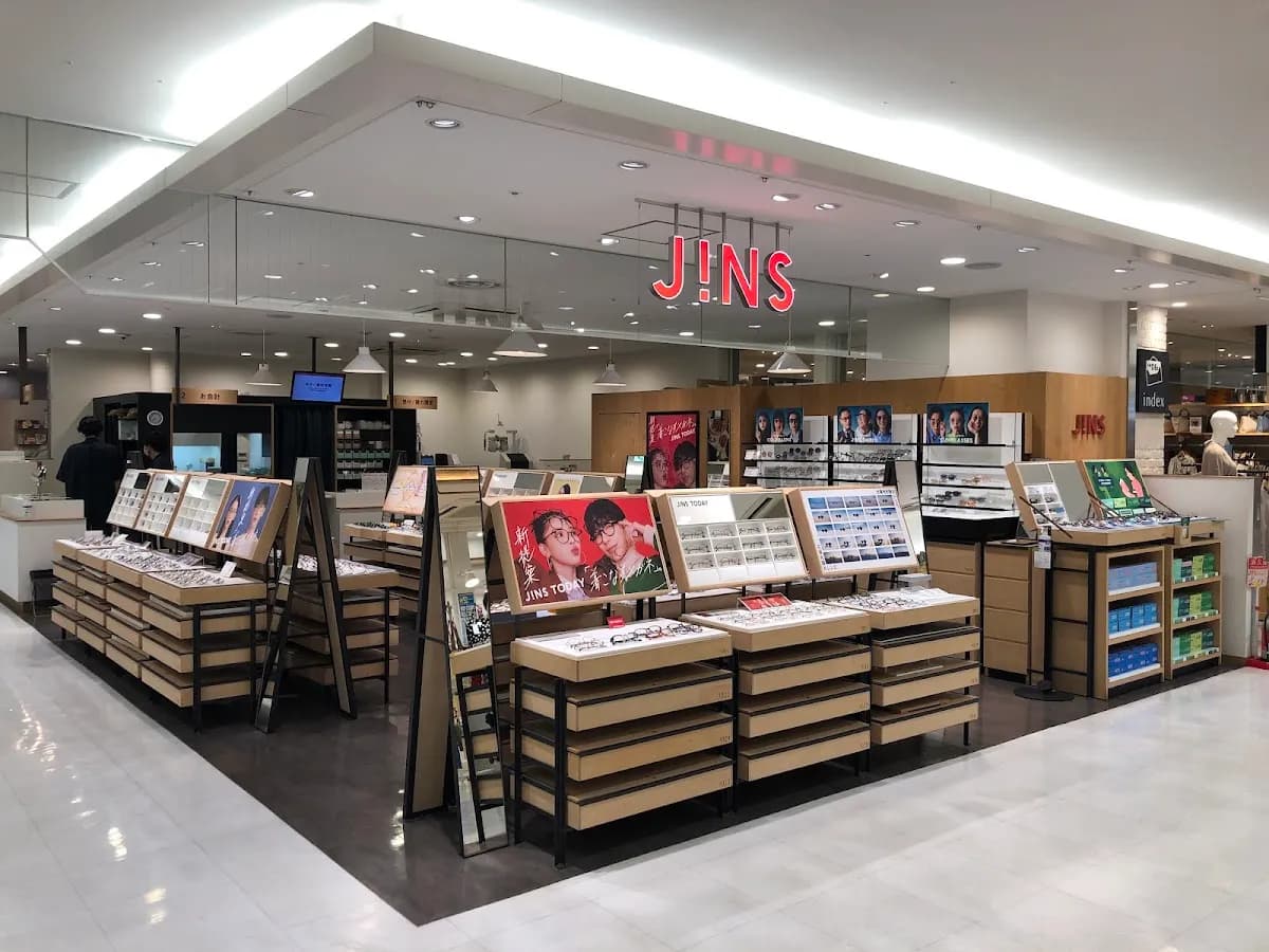 JINS ビーンズ武蔵浦和店