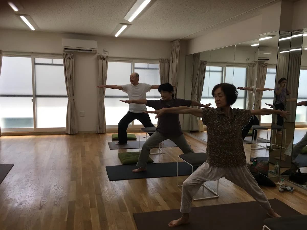健康ヨガ