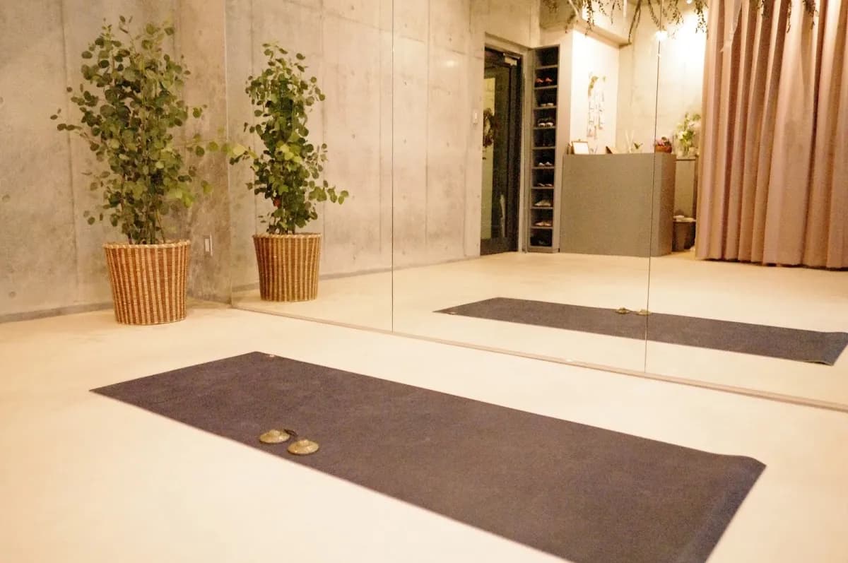 yoga&pilates studio SOWAKA (福岡薬院) ヨガスタジオ