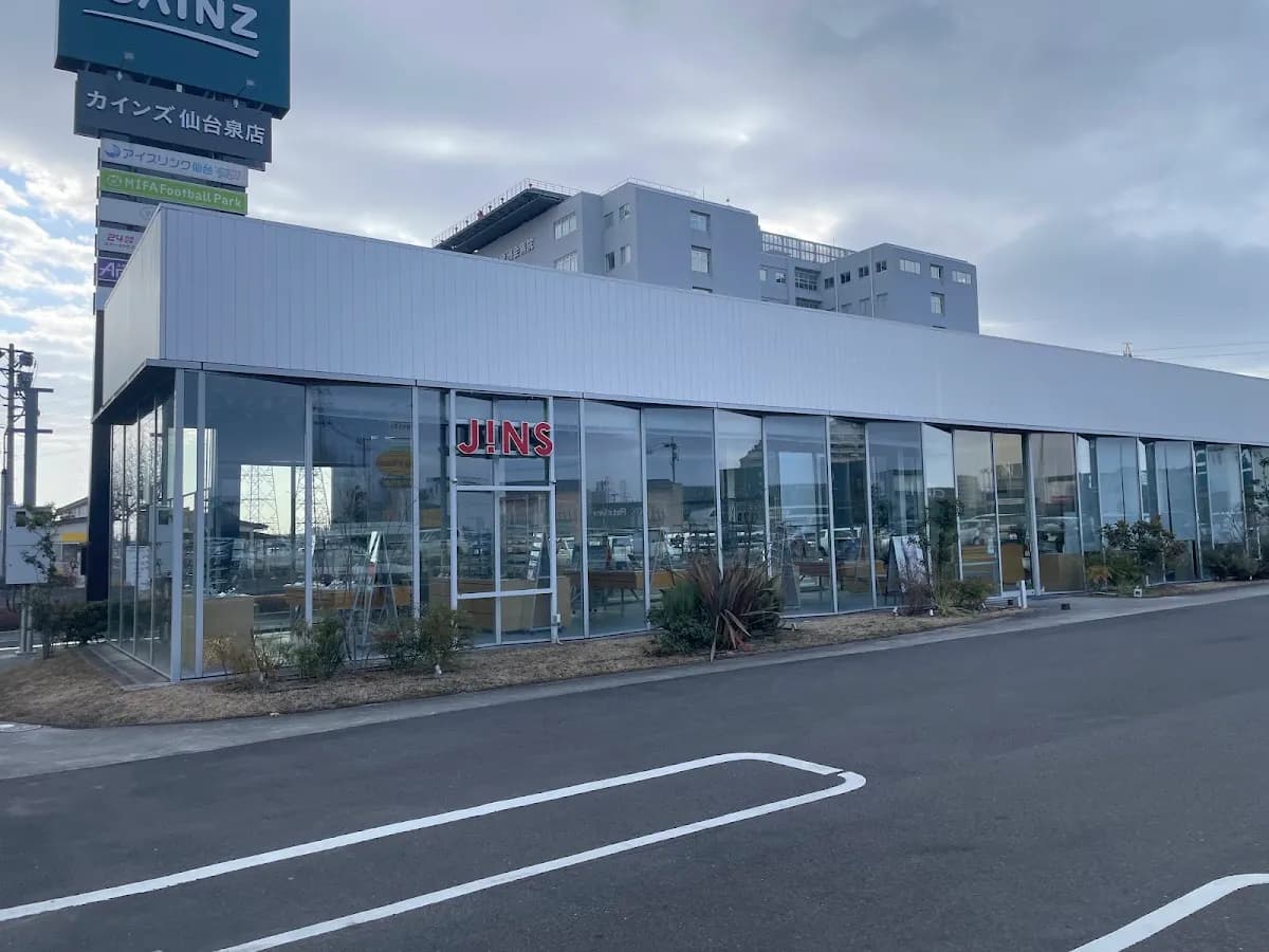 JINS 仙台泉店