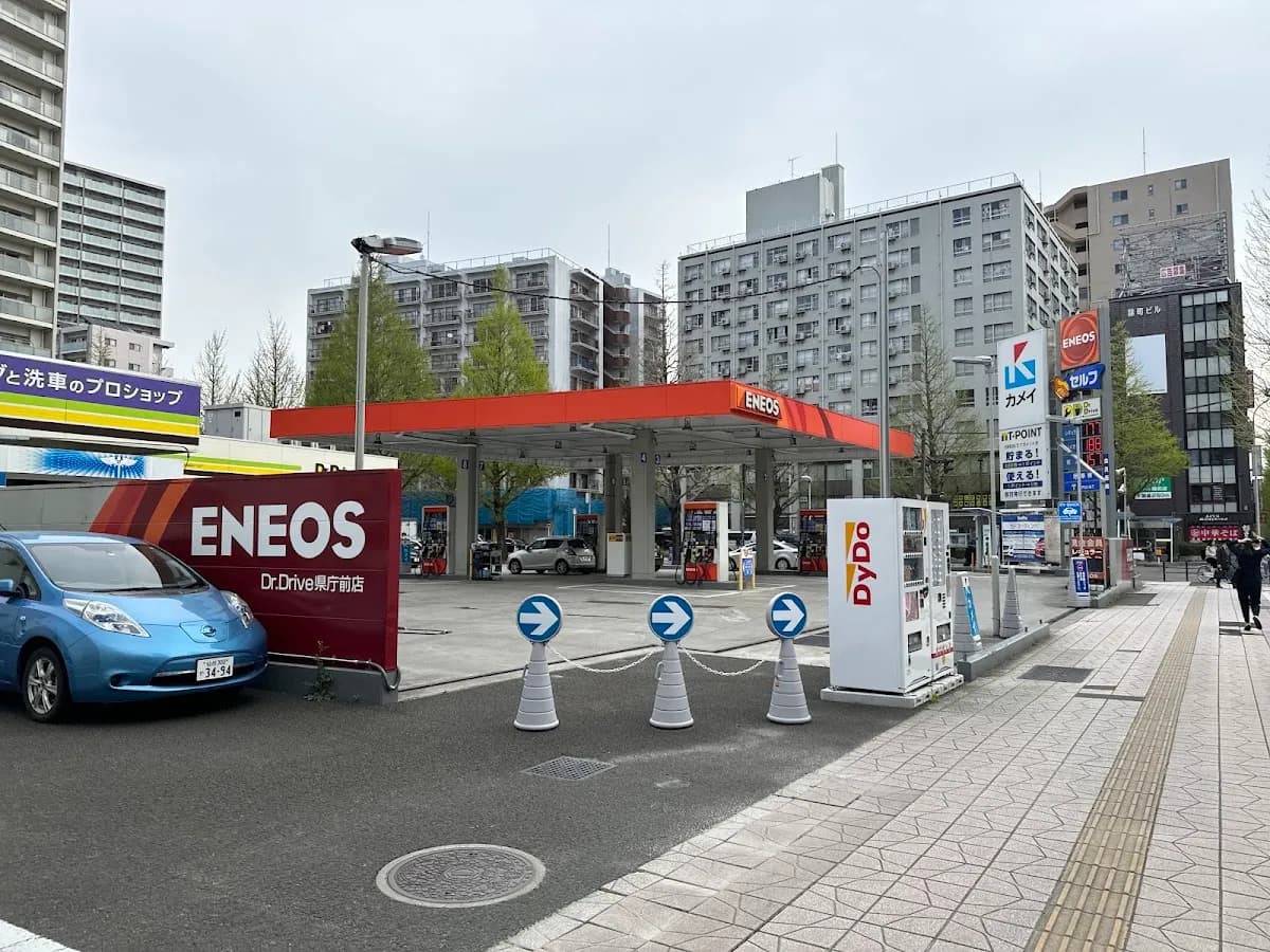 ENEOS Dr.Driveセルフ県庁前店／カメイ（株）カーライフ事業部