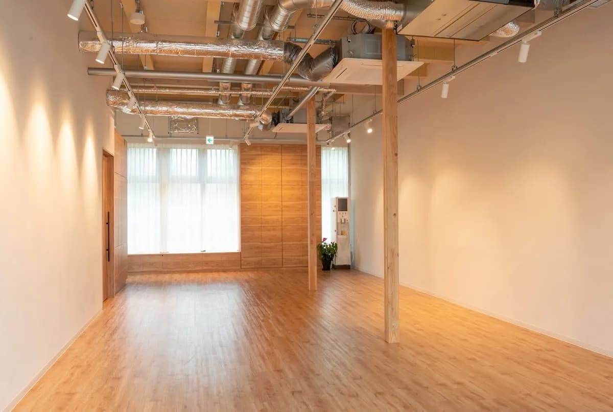 FITNESS YOGA STUDIO surシミントひろしま店
