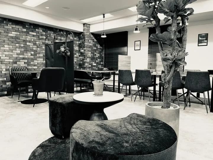 株式会社Blue横浜駅前店