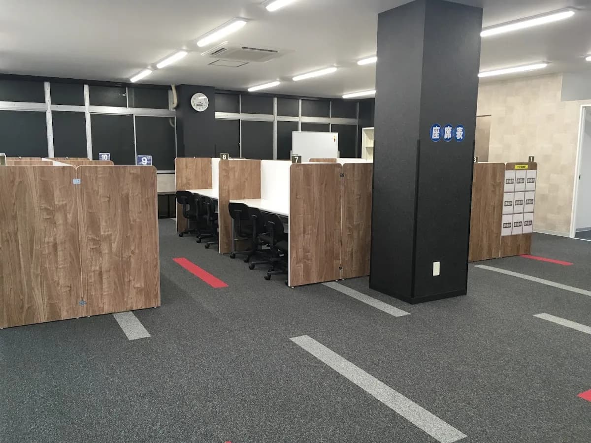 個別指導の学習塾 英才個別学院 上星川駅前校