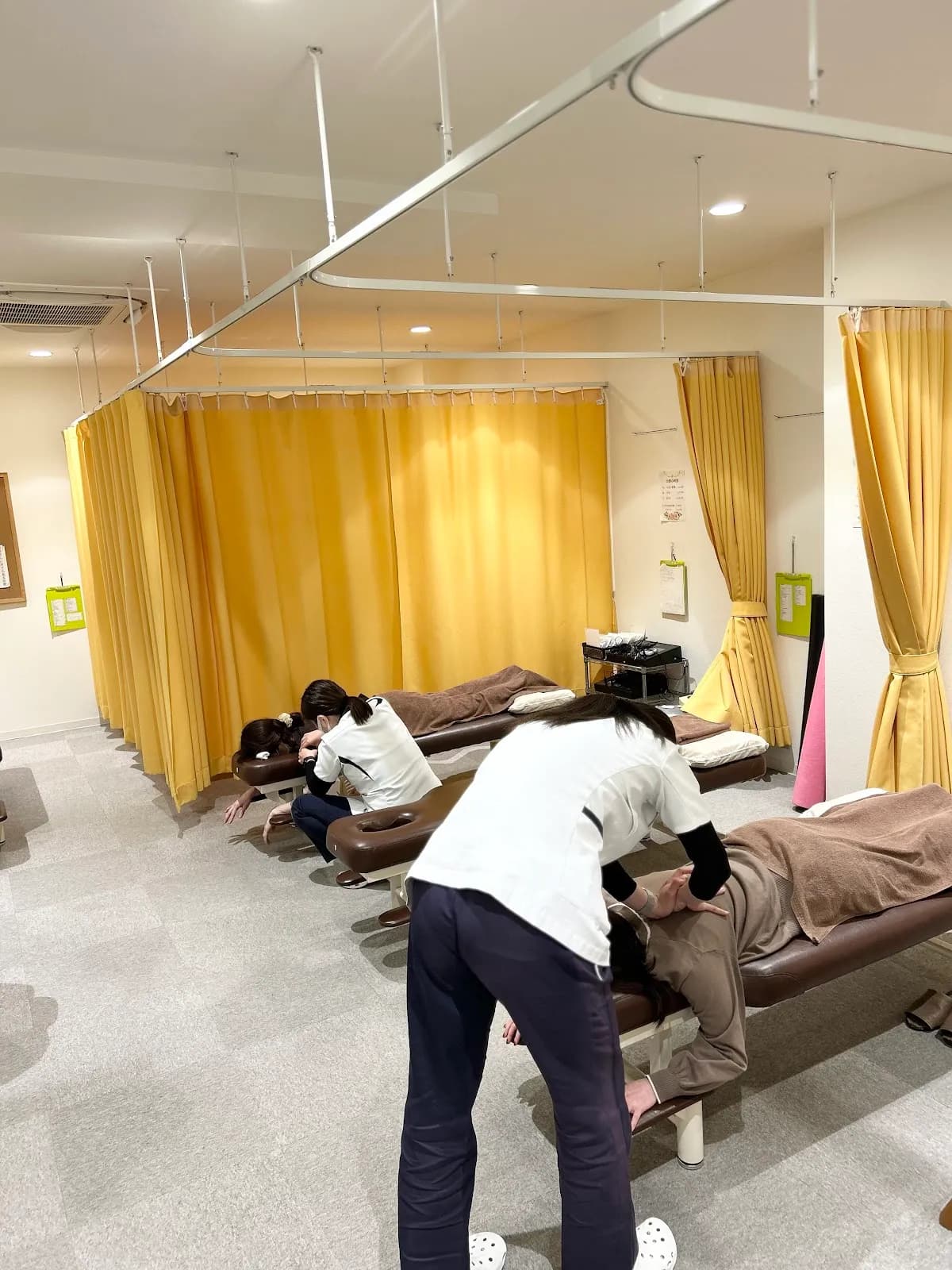 いろはに整骨院 鍼灸院