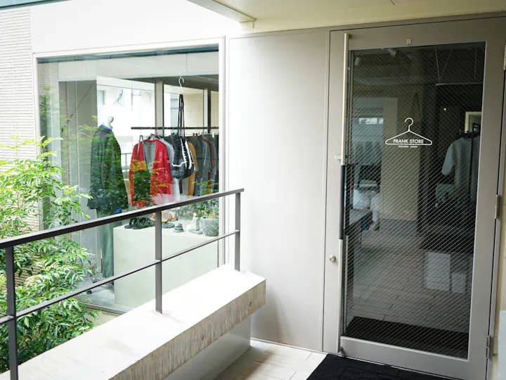 PRANK STORE
