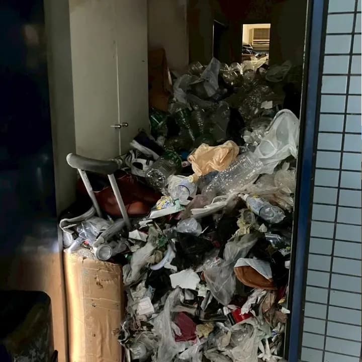 ごみ屋敷片付けベラクリーン新宿