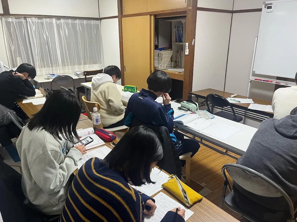 まゆみ先生の学習塾・英語塾