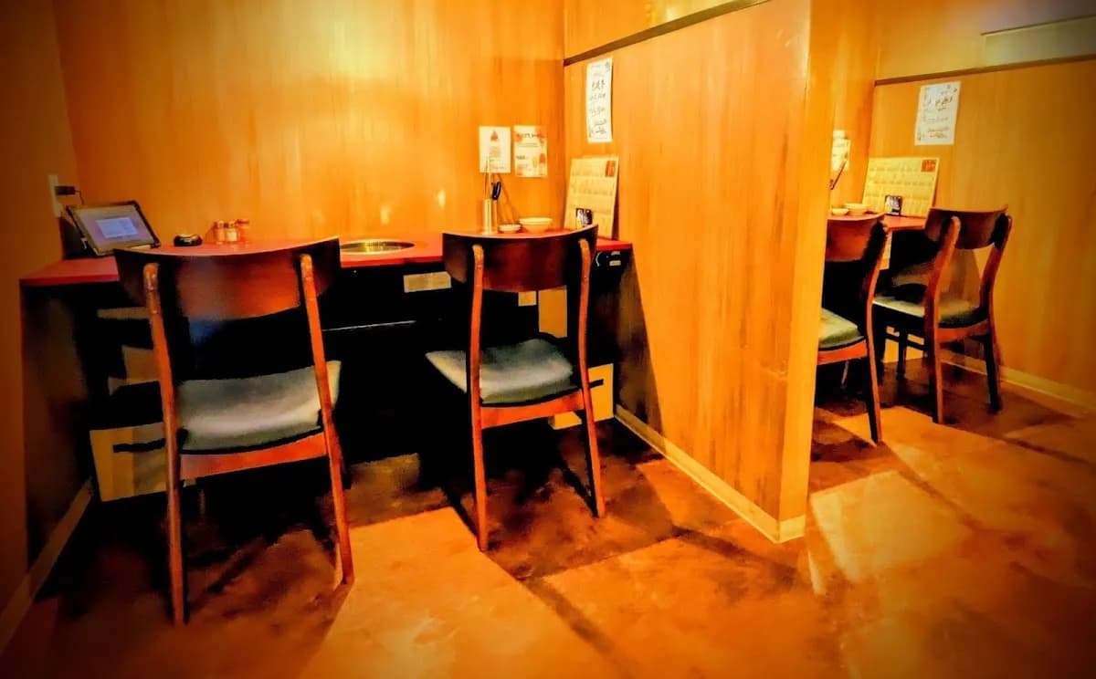 ヤキニク ユウカリ 田和山店