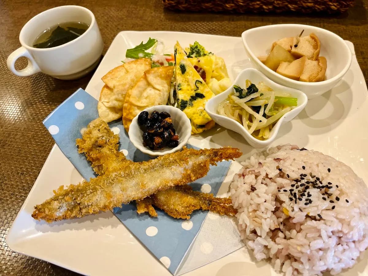 カフェ&ミール・カシュカシュ