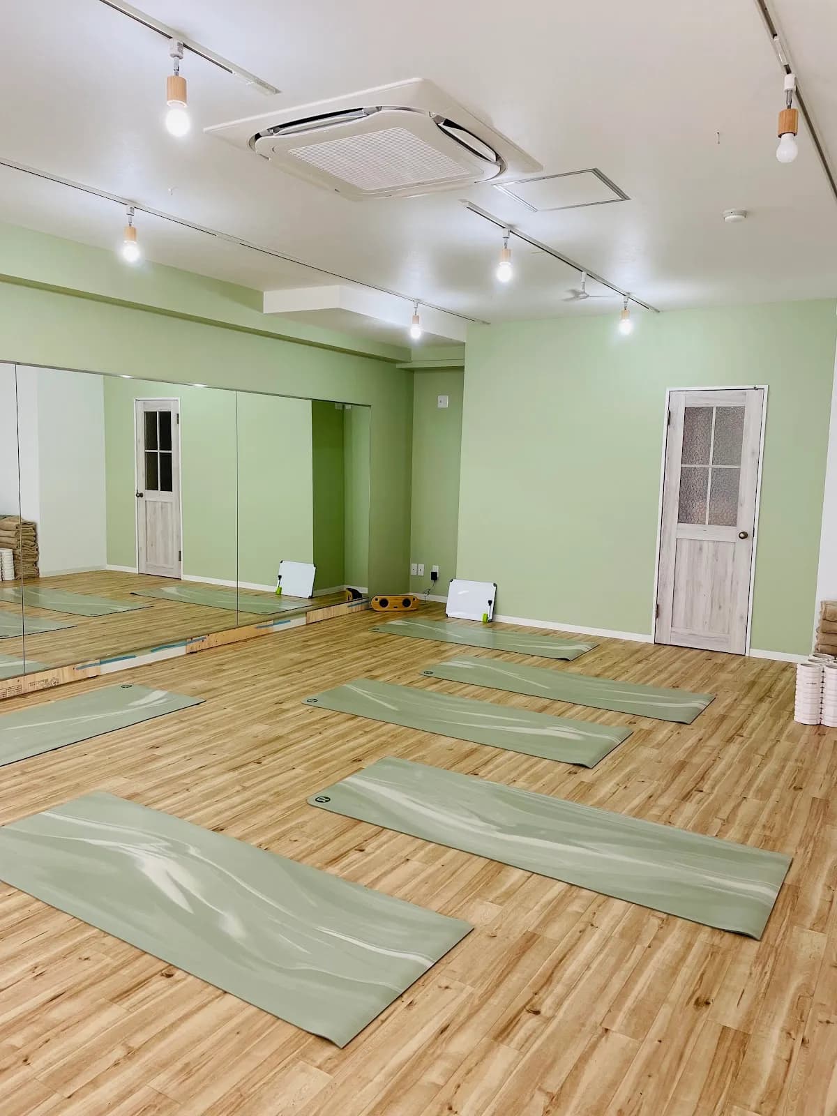 Hello yoga(ハローヨガ)