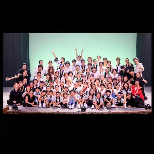 DANCE STUDIO HEROES