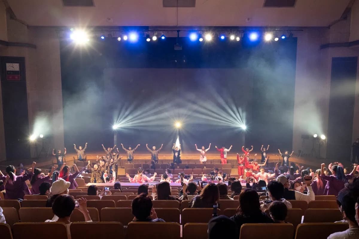 WAKABA DANCE KIZZ
