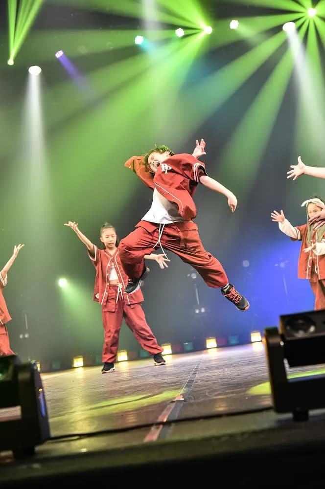 Street Danceschool Favorite ストリートダンススクール・FAVORITE