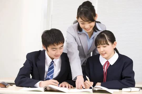塾|教える、教わる学習塾 シエルとソワル(高校生大学受験/個別指導塾)宇都宮