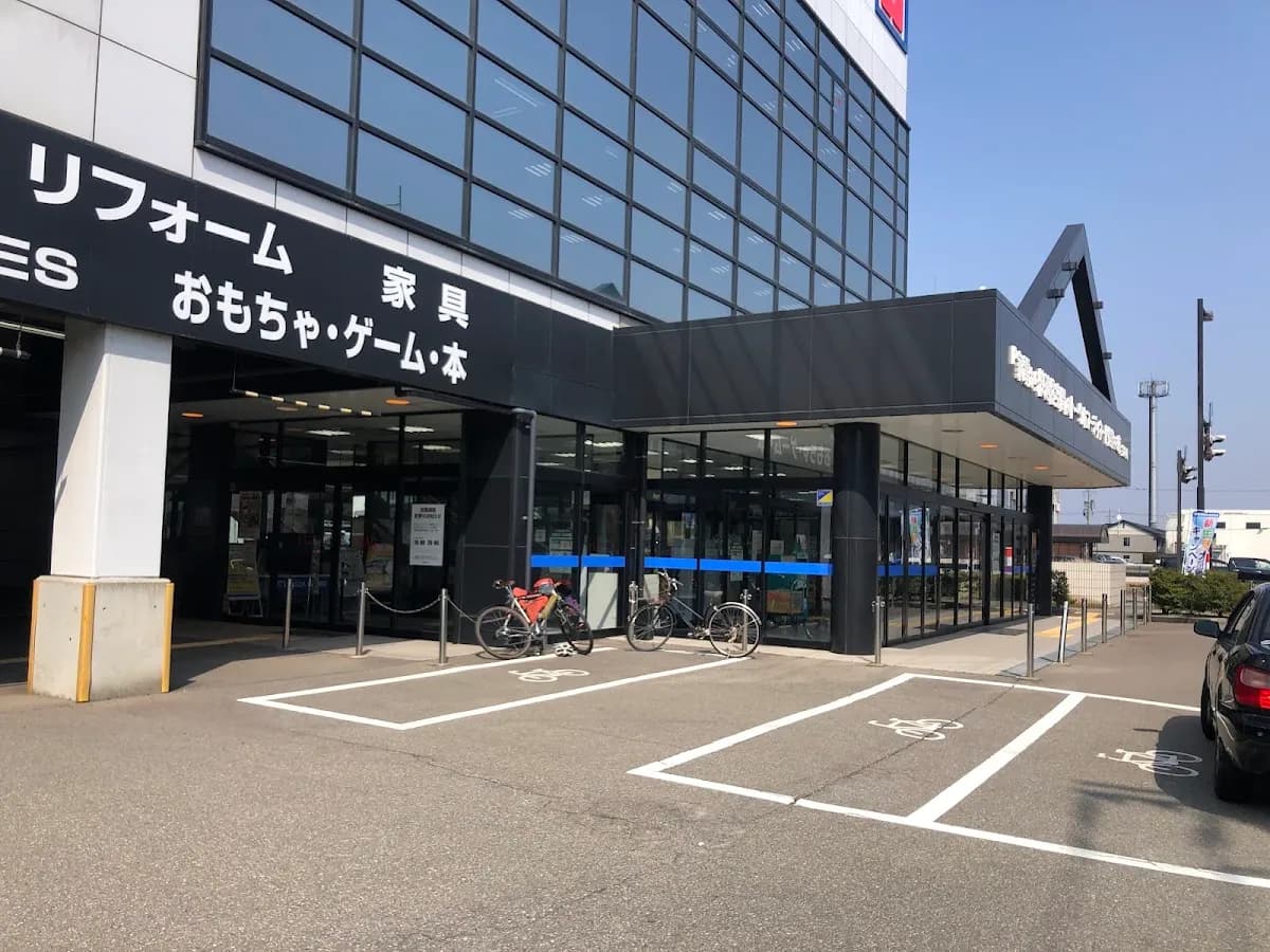 ヤマダデンキ テックランド金沢本店